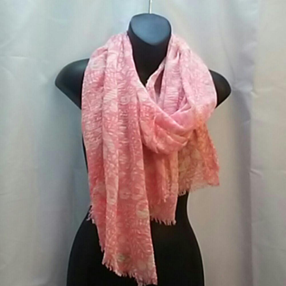 Charlotte Daniel Oblong scarf wear it 3 ways